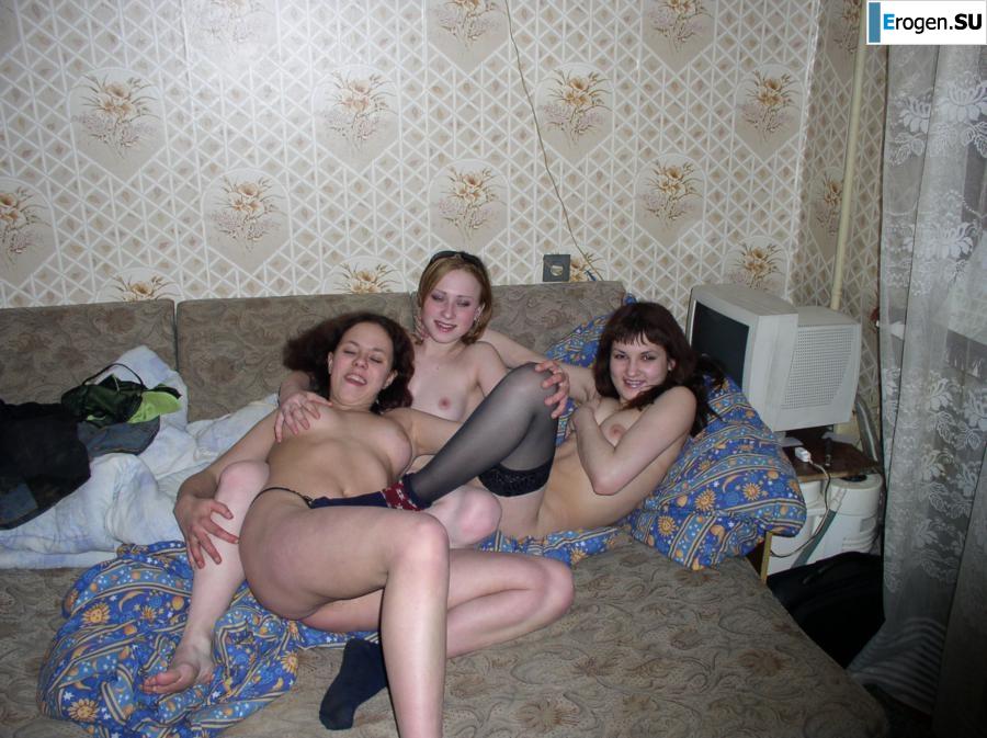 Amateur lesbians. Photo 2