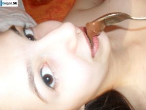 Любительница нутеллы. Эскиз 19