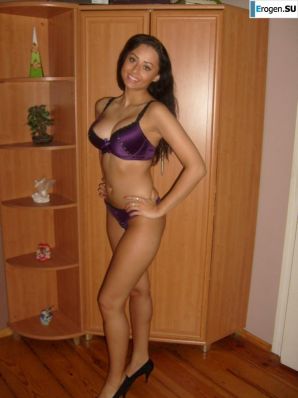 Beautiful Brunette. Thumb 31