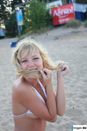 Красивая выпускница. Эскиз 35