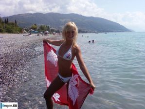 Красивая выпускница. Эскиз 8