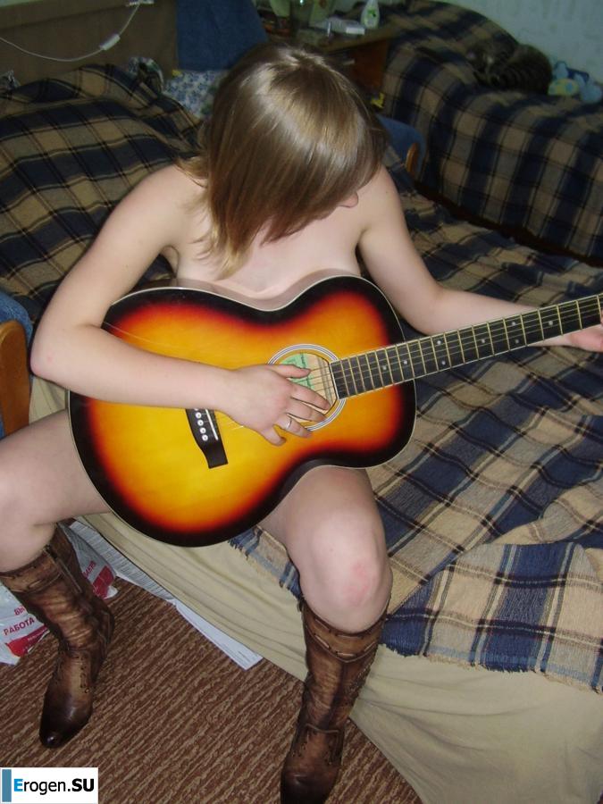 Красивая девочка фоткает себя. Часть 2. Фото 19