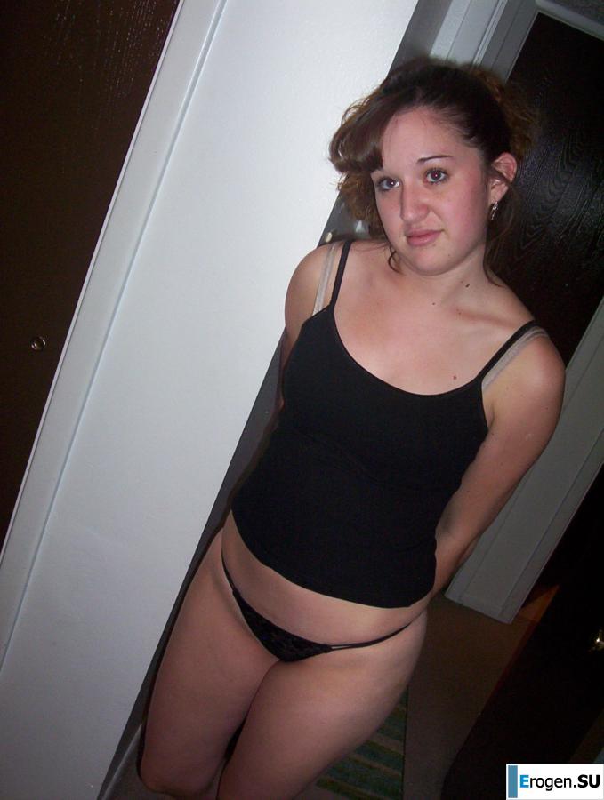 Кучерявенькая брюнетка. Фото 5