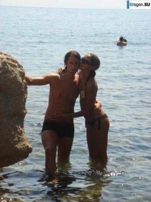 Компашка русских зажигает в Турции. Эскиз 26