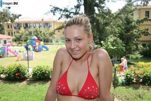 Компашка русских зажигает в Турции. Эскиз 37