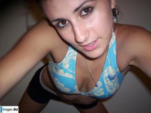 Beautiful Bulgarian posing at home and on the beach. Part 2. Thumb 12