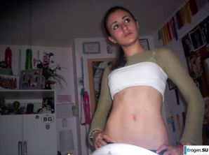 Beautiful Bulgarian posing at home and on the beach. Part 2. Thumb 22