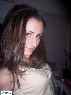 Beautiful Bulgarian posing at home and on the beach. Part 2. Thumb 29