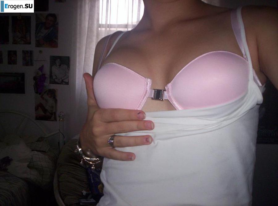 Красивая болгарка позирует дома и на пляже. Часть 3. Фото 14