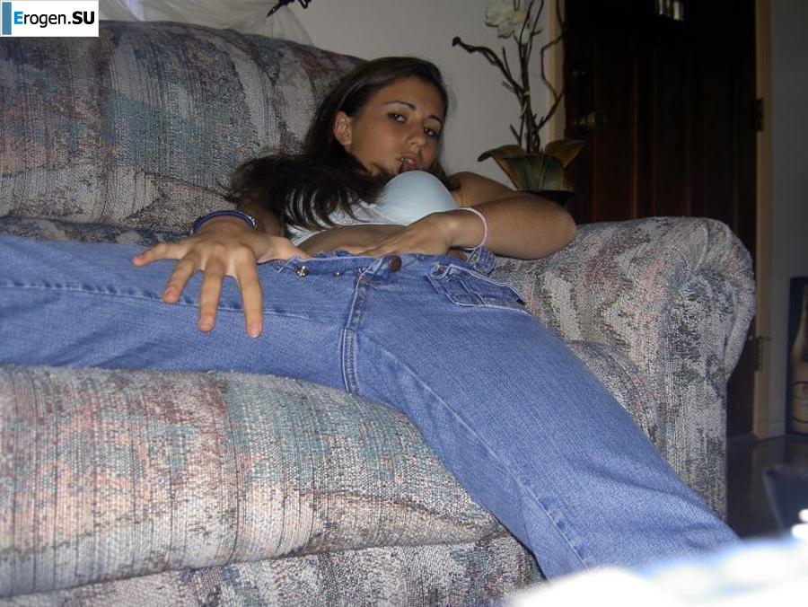 Красивая болгарка позирует дома и на пляже. Часть 3. Фото 18