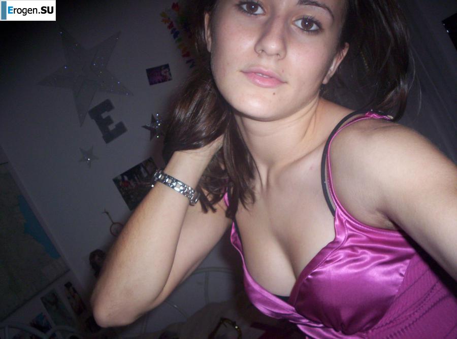 Красивая болгарка позирует дома и на пляже. Часть 4. Фото 26