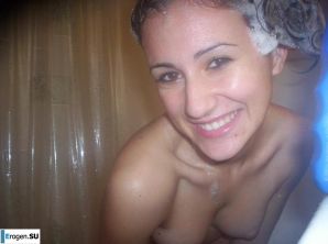 Красивая болгарка позирует дома и на пляже. Часть 4. Эскиз 13