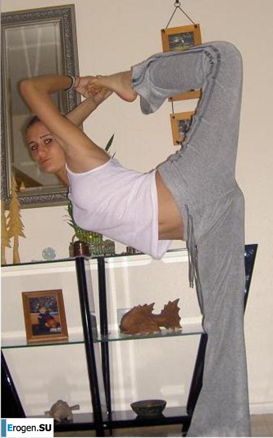 Красивая болгарка позирует дома и на пляже. Часть 5. Фото 25