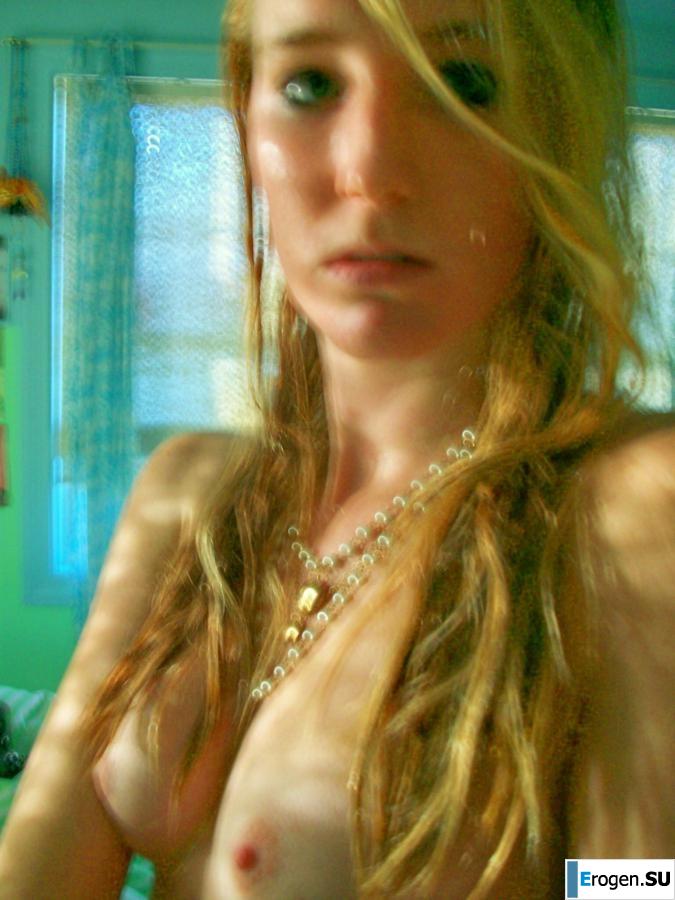 Молоденькая евроблондинка. Фото 12