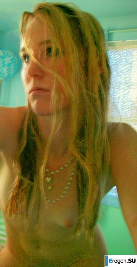 Молоденькая евроблондинка. Фото 16