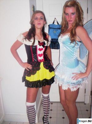 Молоденькая евроблондинка. Эскиз 23