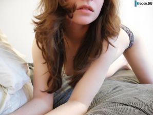 Ну очень красивая девушка. Эскиз 11