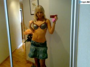 Молодая красотка. Эскиз 11