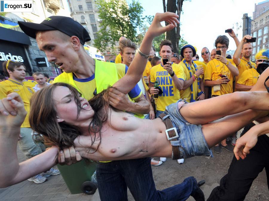 Обнажения в знак протеста. Часть 5. Фото 30