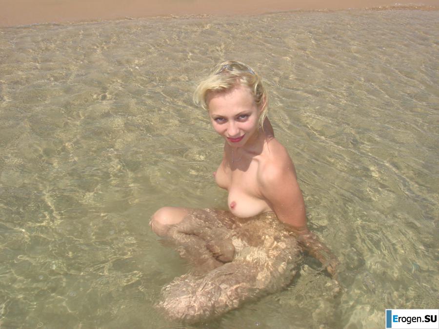 New Russian Lesbian. Part 3. Photo 13