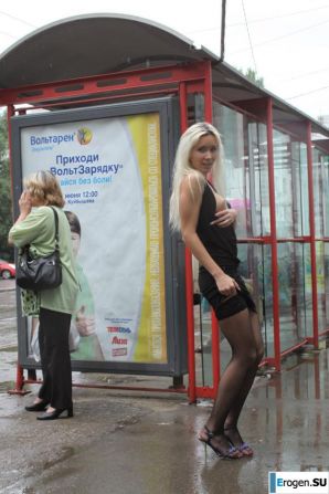 Настя из Самары ходит по городу и показывает себя. Часть 2. Эскиз 40