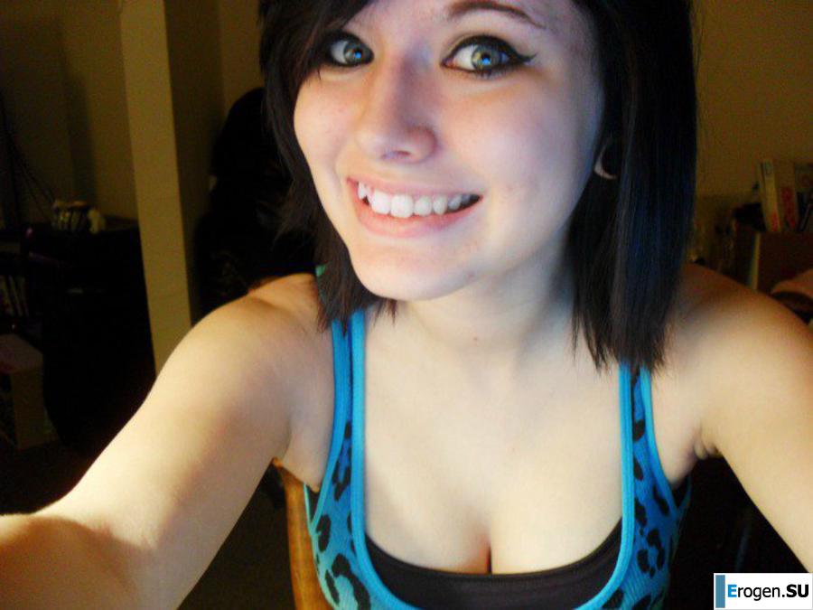 Young Brunette. Part 3. Photo 32