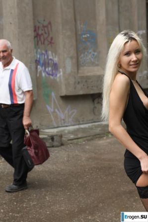 Nastya from Samara walks around the city and shows herself. Part 3. Thumb 10