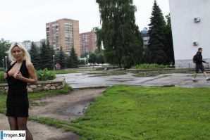 Настя из Самары ходит по городу и показывает себя. Часть 6. Эскиз 34