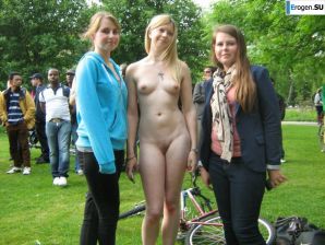 Обнаженные велопробеги. Часть 5. Эскиз 10