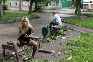 Nastya from Samara walks around the city and shows herself. Part 11. Thumb 15