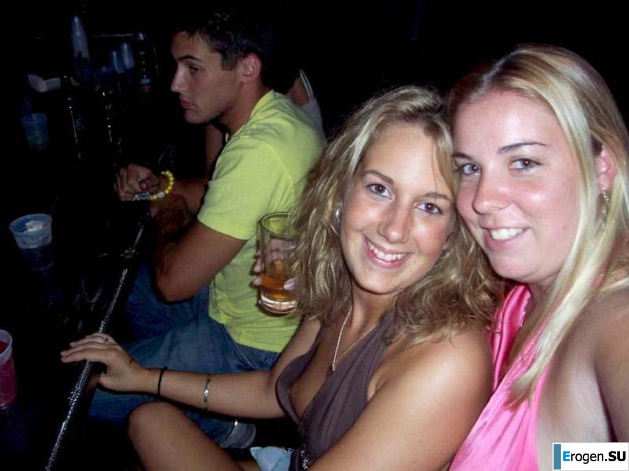 oops boobs lit up. Photo 13