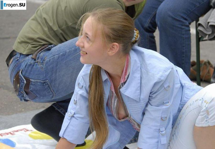 oops boobs lit up. Photo 6