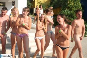 Such are the amusements of Russian students. Thumb 52