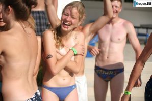 Such are the amusements of Russian students. Thumb 9