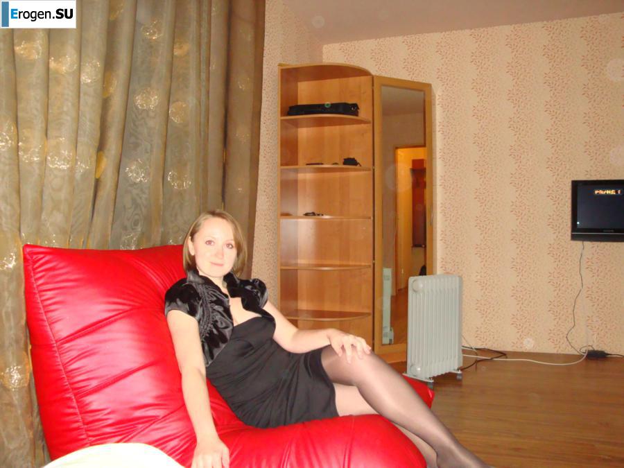 simple but sexy couple. Photo 36