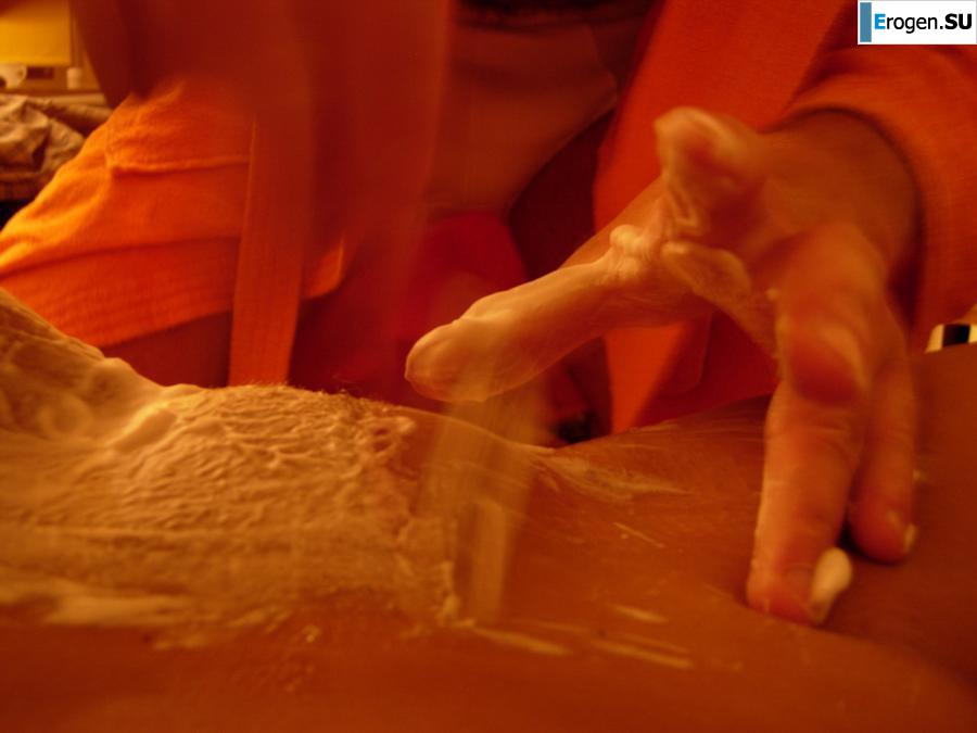 That blonde, the brunette. Photo 22