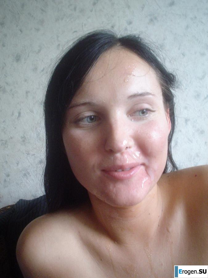 That blonde, the brunette. Photo 9