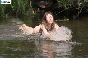 Hippies are nudists. Thumb 8