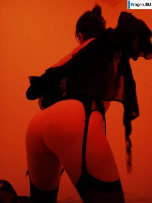 French Bisexual Brunette. Thumb 25