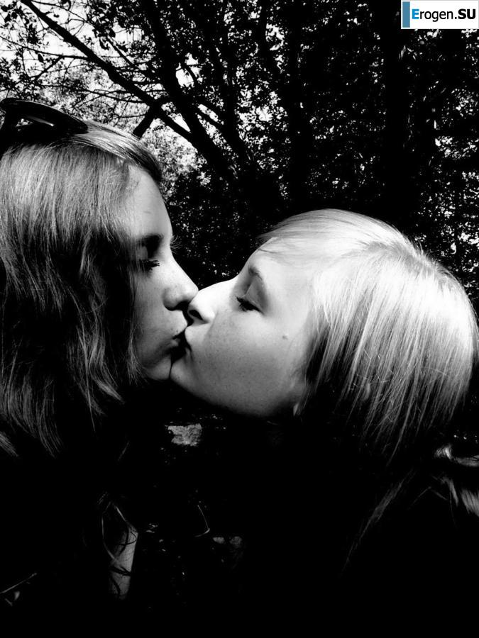 Три чешки на природе. Фото 4