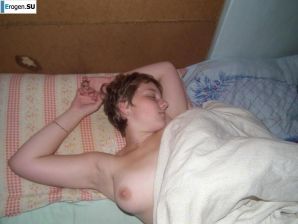 Чешская симпатяжка. Эскиз 36