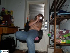 Чешская симпатяжка. Эскиз 7