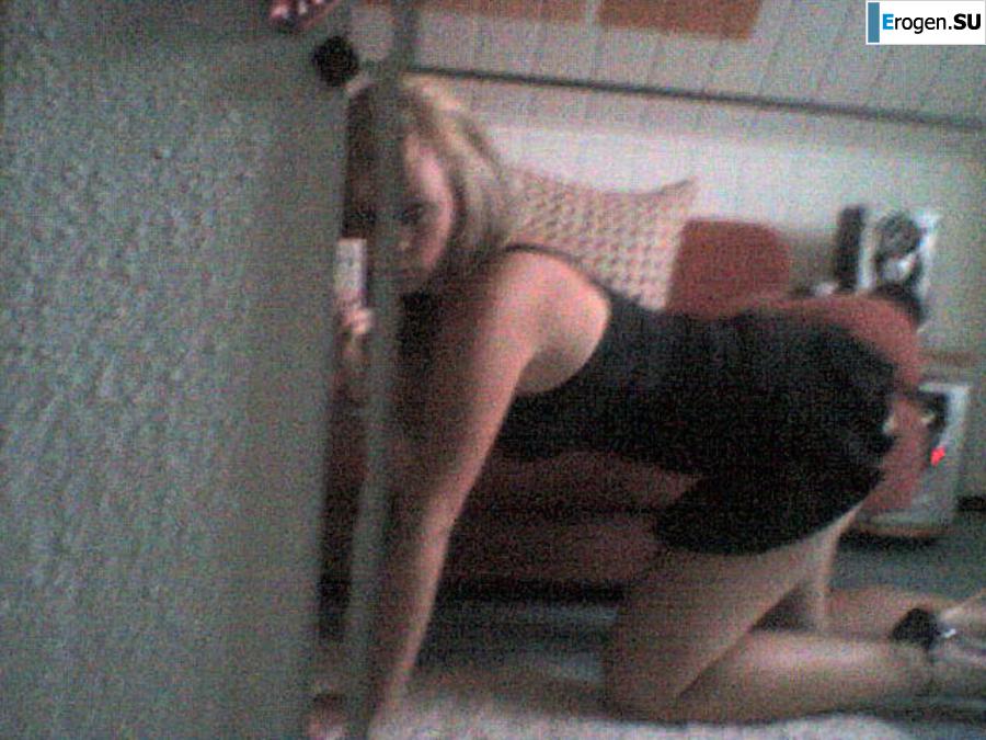 Сисястая блондинка. Фото 21