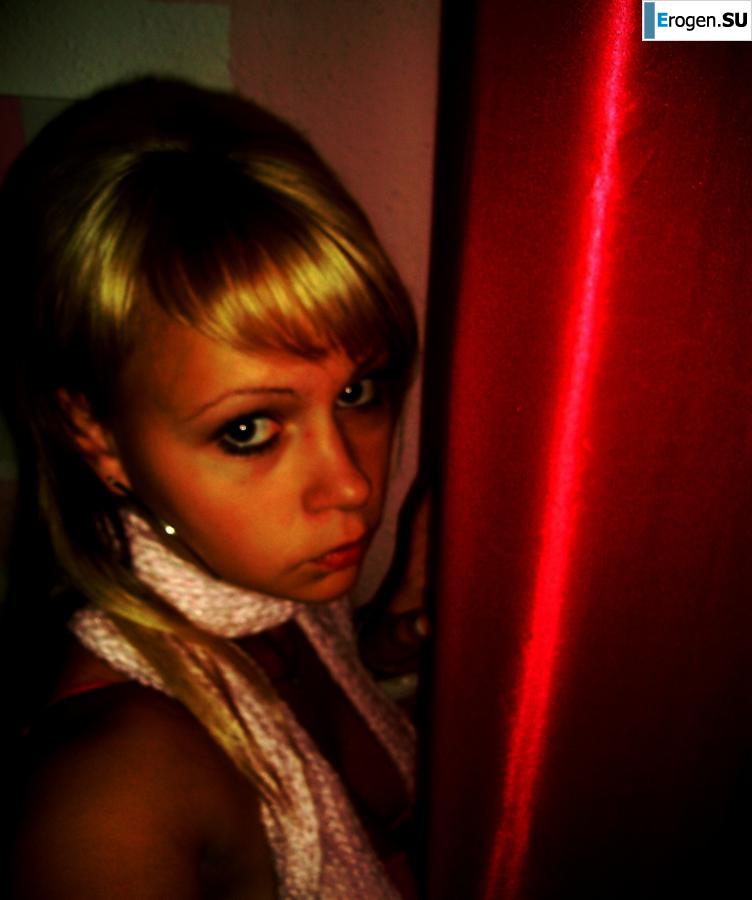 Сисястая блондинка. Фото 22