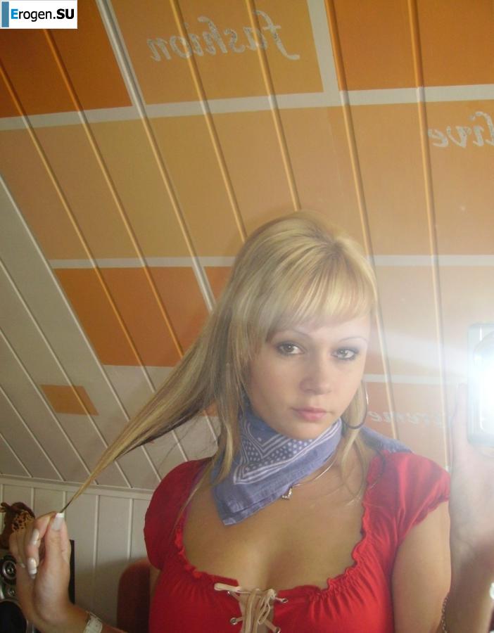 Сисястая блондинка. Фото 28
