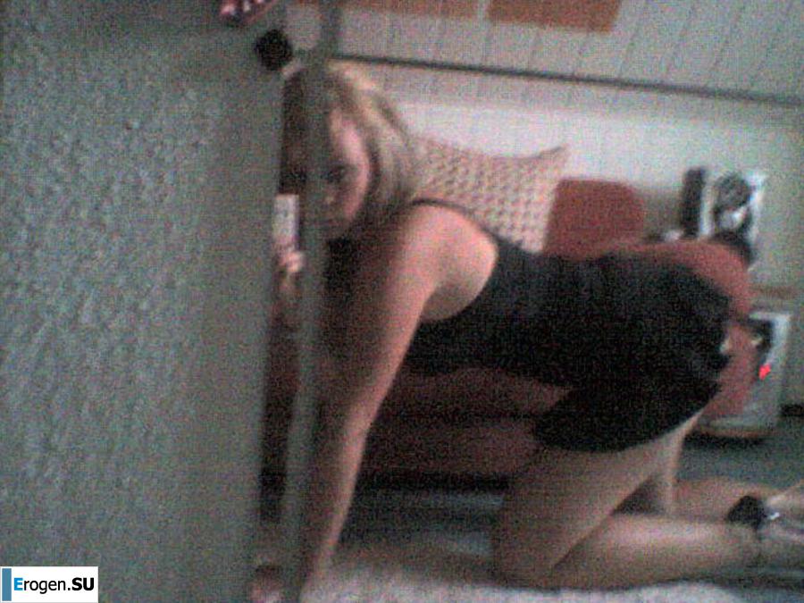 Сисястая блондинка. Фото 30