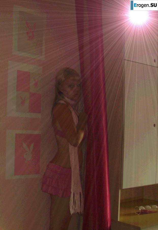 Сисястая блондинка. Фото 4