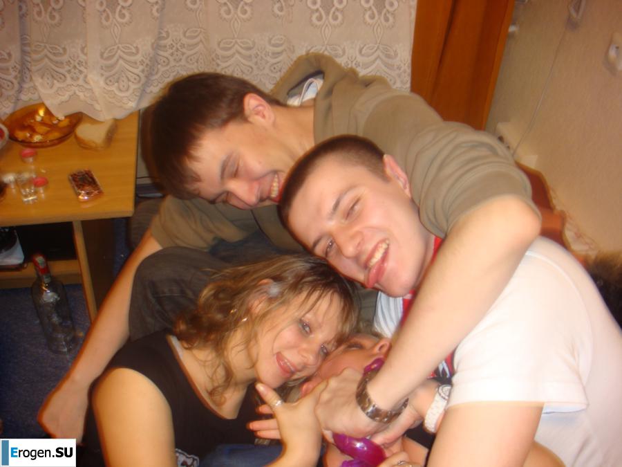 Depraved Poles. Photo 33