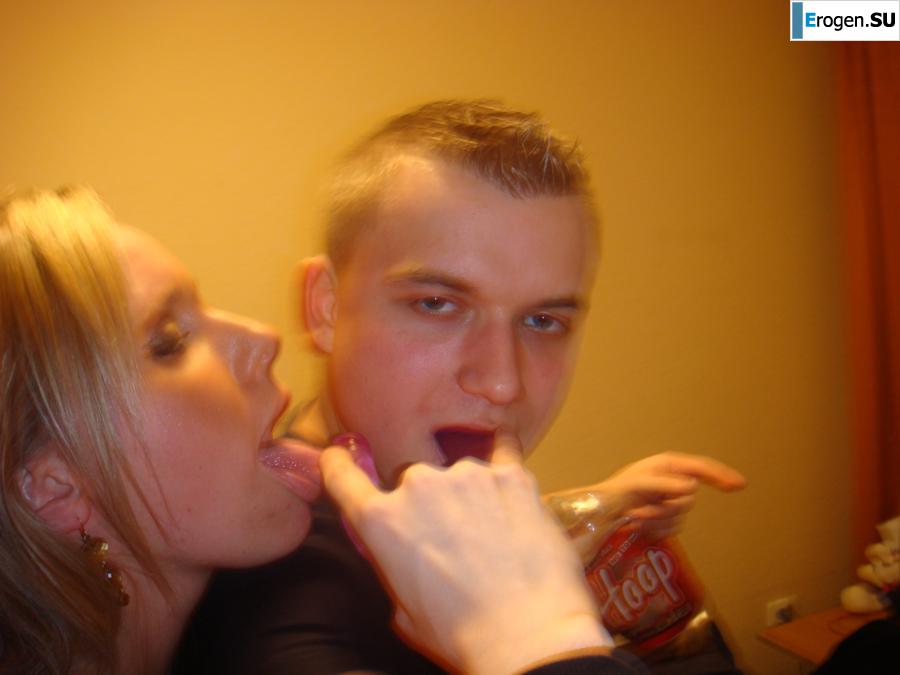 Depraved Poles. Photo 38