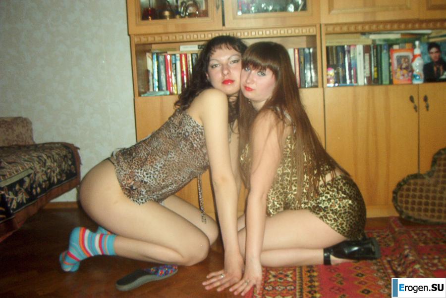 Русская бисексуальная брюнетка. Часть 2. Фото 35